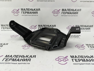 полка аккумулятора BMW 5 серия G30/G31 G30 2019, 4.4 л., N63 B44 C, бензин, АКПП, carbonschwarz metallic (416), седан, полный привод, 61219311079, 9311079