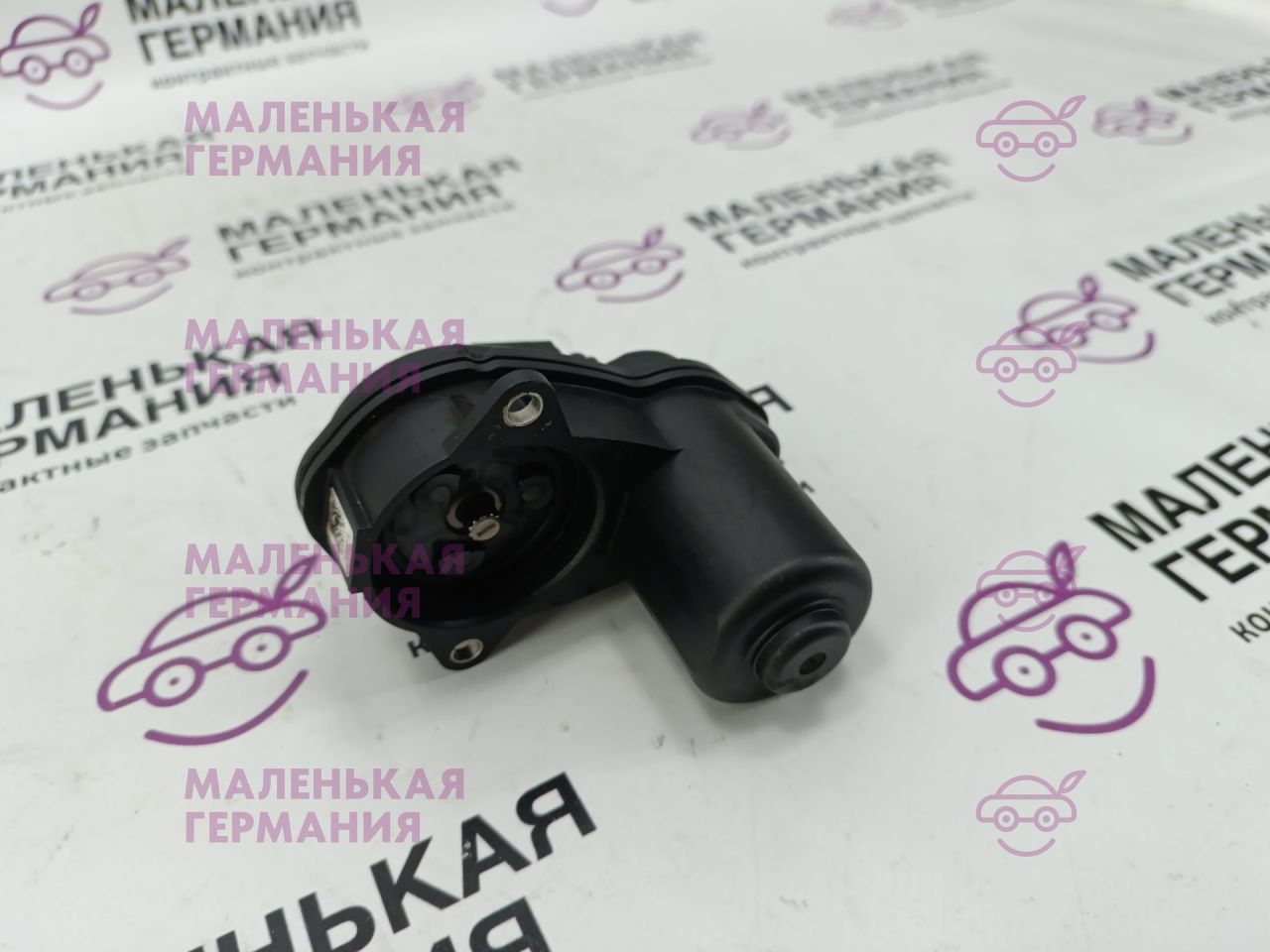 электроручник BMW 5 серия G30/G31 G30 2019, 4.4 л., N63 B44 C, бензин, АКПП, carbonschwarz metallic (416), седан, полный привод, 34216870567, 6870567, 32357541 - фото №1