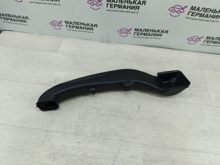 воздуховод Mercedes-Benz C-Класс W205/S205/C205 2014, 2.0 л., M 274.920, бензин, АКПП, белый, седан, задний привод, правый руль, A2058310600