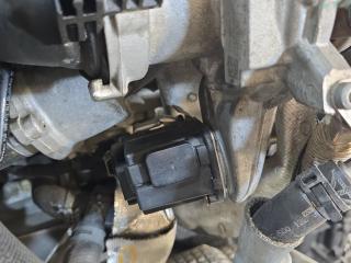 блок управления турбиной Volkswagen Passat B8 2015, 1.8 л., CJSA, бензин, робот, 2t/c9x чёрный перламутр, седан, правый руль, 06K145725S