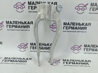 крепление амортизатора BMW 5 серия G30/G31 G30 2019, 4.4 л., N63 B44 C, бензин, АКПП, carbonschwarz metallic (416), седан, полный привод, 31126861199, 6861199