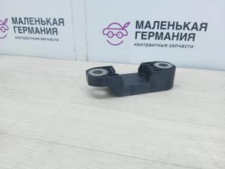 крепление стабилизатора / втулки стабилизатора BMW 5 серия G30/G31 G30 (2016 - 2020), 2.0 л., B47 D20 A, дизель, белый, седан, 31356861471, 6861471