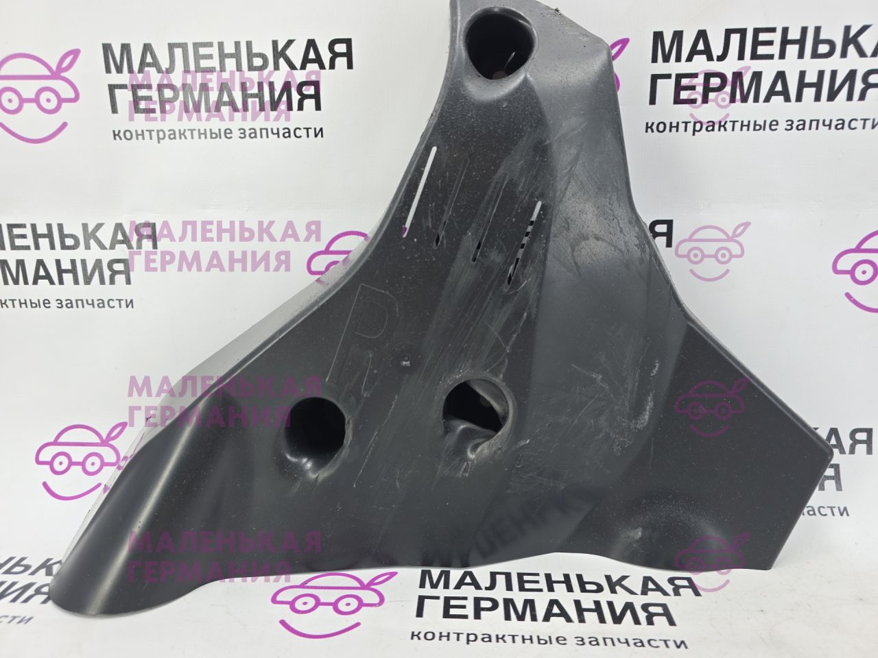 защита арок передняя правая (подкрылок) BMW X1 F48 2016, 2.0 л., B47 C20 A, дизель, АКПП, alpinweiss 3 (300), передний привод, правый руль, 33326858414, 6858414 - фото №1