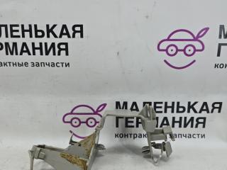 кронштейн (крепление) Mercedes-Benz A-Класс W176 (2012 - 2015), серый, правый руль, A1764210294