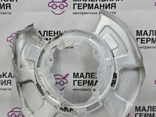 защитный кожух тормозного механизма BMW X5 F15 2013, 3.0 л., N57 D30 A, дизель, АКПП, mineralweiss metallic (a96), внедорожник 5 дв., полный привод, правый руль, 34216771967, 6771967, 34216857981, 6857981