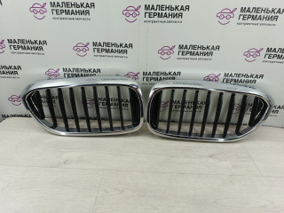 заглушка (решетка) в бампер BMW 5 серия G30/G31 (2016 - 2020), 3.0 л., B58 B30 A, бензин, полный привод, 51137383520, 7383520, 51137383519, 7383519