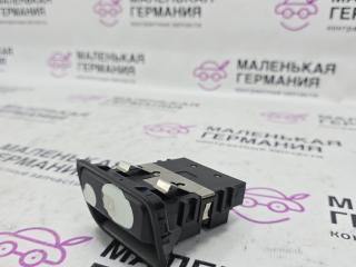 кнопка ручного тормоза (ручника) Mercedes-Benz A-Класс W176 (2012 - 2015), серый, правый руль, A2469050451