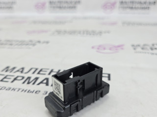 диагностический интерфейс BMW X1 F48 2017, 2.0 л., B48 A20 B, бензин, АКПП, alpinweiss 3 (300), полный привод, правый руль, 61136814609, 6814609