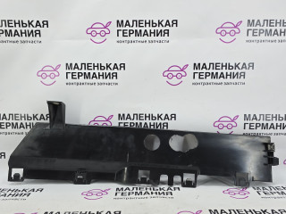 воздуховод (дефлектор) радиатора BMW X6 F16 2014, 3.0 л., N55 B30 A, бензин, АКПП, красный, правый руль, C18492