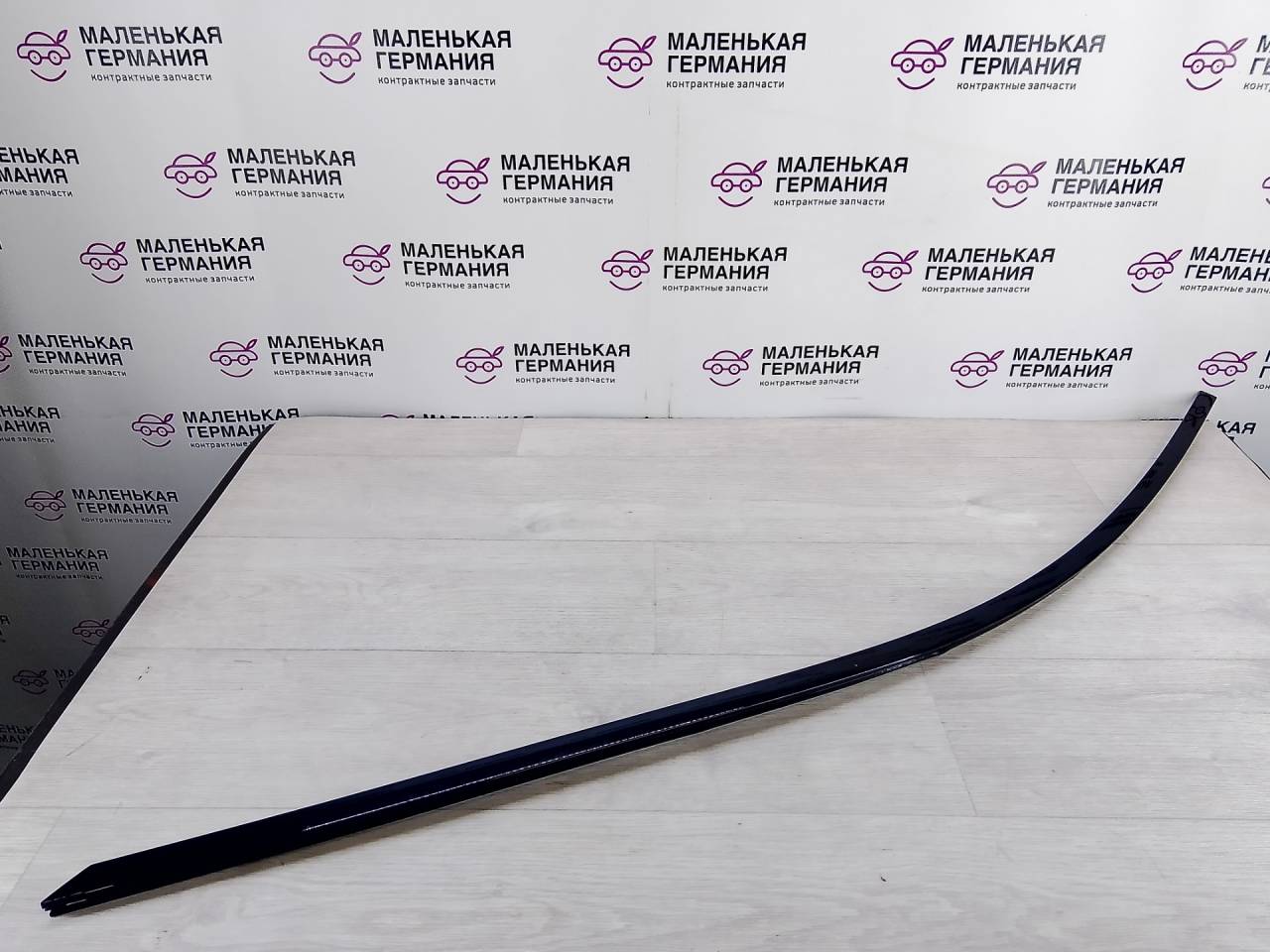 молдинг двери передней правой BMW 5 серия G30/G31 (2016 - 2020), 3.0 л., B58 B30 A, бензин, полный привод, 51337390114, 7390114, 7433544 - фото №1