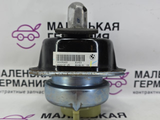 подушка крепления двигателя BMW X5 F15 2014, 3.0 л., N57 D30 A, дизель, АКПП, mineralweiss metallic (a96), полный привод, правый руль, 22116853104, 6853104