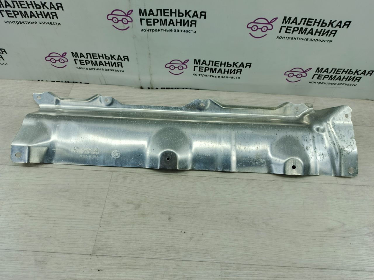 тепловой экран моторного отсека BMW X3 G01 (2017 - 2026), 2.0 л., B46 B20 B, бензин, АКПП, белый alpinweiss 3 (300), 51487407764, 7407764 - фото №1