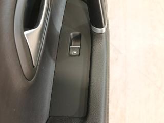 кнопка стеклоподъемника двери передней левой Volkswagen Passat CC 1 поколение [рестайлинг] 2013, 2.0 л., CCZB, бензин, робот, z2/h5x синий металлик, седан, передний привод, правый руль