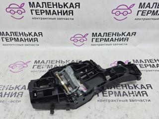 скелет ручки двери передней левой Volkswagen Passat B8 2015, 1.8 л., CJSA, бензин, робот, 2t/c9x чёрный перламутр, седан, правый руль, 510837811D