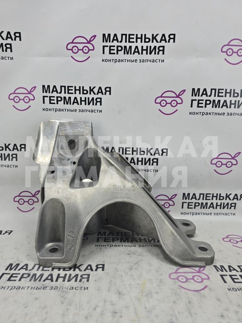 кронштейн двигателя BMW X5 E70 2009, 3.0 л., N52 B30 AF, бензин, АКПП, полный привод, 22116777258, 6777258 - фото №1