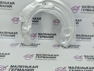 защитный кожух тормозного механизма BMW 5 серия G30/G31 G30 2019, 4.4 л., N63 B44 C, бензин, АКПП, carbonschwarz metallic (416), седан, полный привод, 34106861797, 6861797