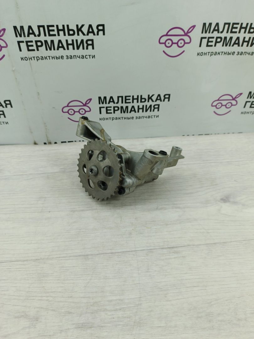 насос масляный Skoda Octavia 2 поколение (A5) (2004 - 2009), 06A115105B - фото №1