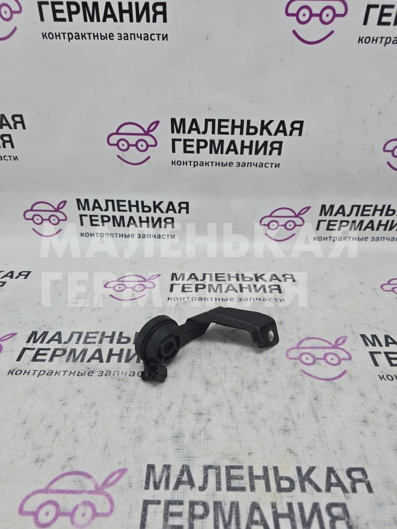 кронштейн (крепление) BMW 5 серия F07/F10/F11 2010, 3.0 л., N55 B30 A, бензин, АКПП, 13717583719, 7583719 - фото №1