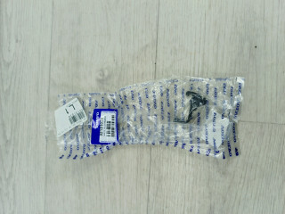 кронштейн (крепление) Volvo XC60 2 поколение (2017 - 2026), 32131020