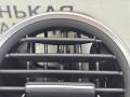 дефлектор обдува салона Mercedes-Benz C-Класс W204 [рестайлинг] W204.048 2012, 1.8 л., M 271.860, бензин, АКПП, 149 белый, седан, задний привод, правый руль, A2048306754 - фото №9