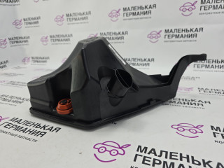 резонатор воздушного фильтра BMW 5 серия G30/G31 G31 2017, 2.0 л., B48 B20 B, бензин, АКПП, alpinweiss 3 (300), универсал, правый руль, 13718612084, 8612084