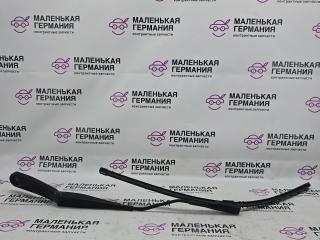 щеткодержатель (поводок стеклоочистителя, дворник) BMW X1 F48 2016, 2.0 л., B47 C20 A, дизель, АКПП, alpinweiss 3 (300), передний привод, правый руль, 61617360516, 7360516