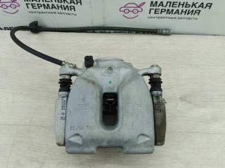 суппорт передний правый BMW X3 G01 (2017 - 2026), 2.0 л., B46 B20 B, бензин, АКПП, белый alpinweiss 3 (300), 53389A, 34106882254, 6882254