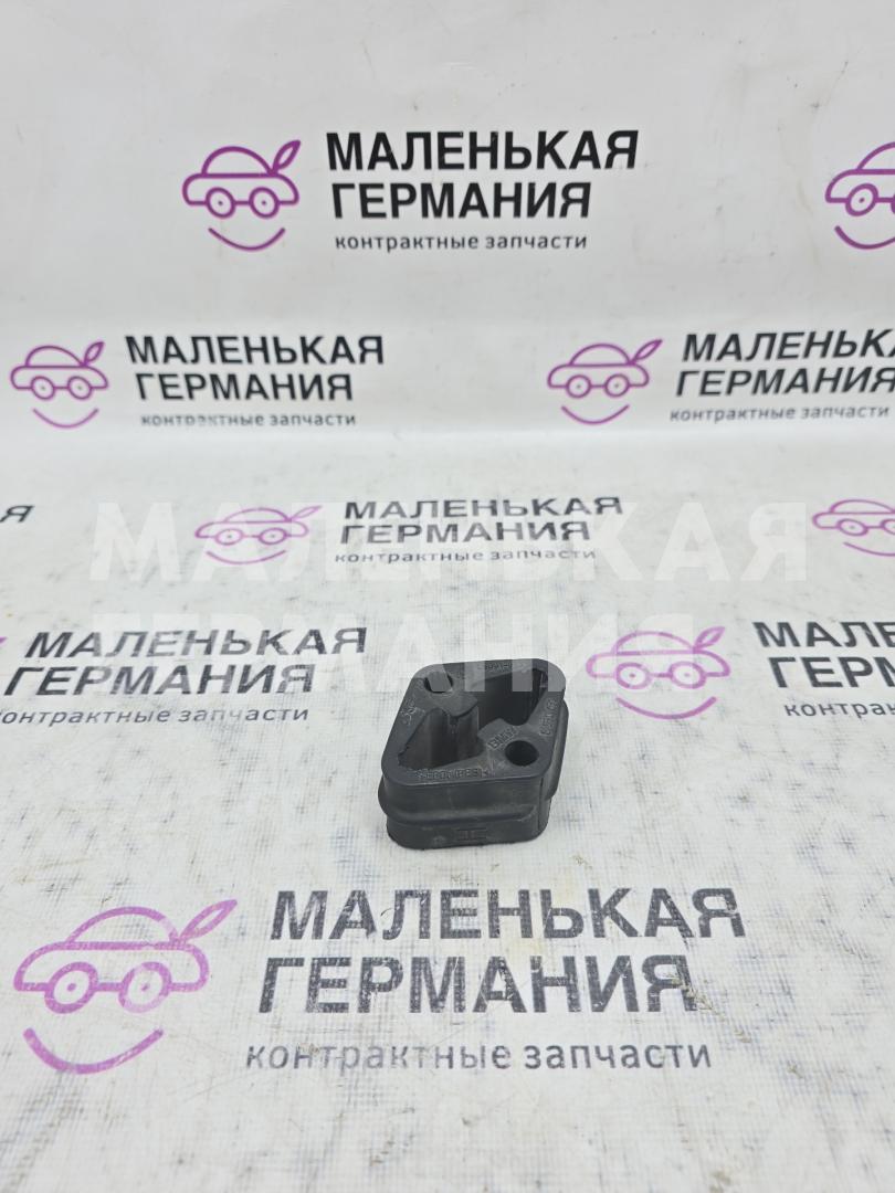 Резинка глушителя BMW 3 серия G20 2020, 2.0 л., B46 B20 B, бензин, АКПП, белый alpinweiss 3 (300), седан, задний привод, 8570671, 18208570671 - фото №1