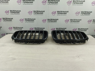 заглушка (решетка) в бампер BMW X3 G01 (2017 - 2026), 2.0 л., B46 B20 B, бензин, АКПП, белый alpinweiss 3 (300), 51118070992, 51118071048, 8070992, 8071048