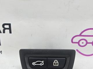 кнопка открытия багажника BMW X1 F48 2017, 2.0 л., B48 A20 B, бензин, АКПП, синий mediterranblau c10, полный привод, правый руль, 61319275121, 9275121, 61319162645, 9162645