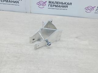 кронштейн (крепление) BMW 5 серия G30/G31 (2016 - 2020), 3.0 л., B58 B30 A, бензин, полный привод, 51117357215, 7357215