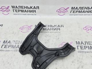 Кронштейн расширительного бачка Audi A5 F5 2018, 2.0 л., CVKB, бензин, АКПП, белый металлик 2y / s9r, хетчбэк 5 дв., правый руль, 8W0121232L