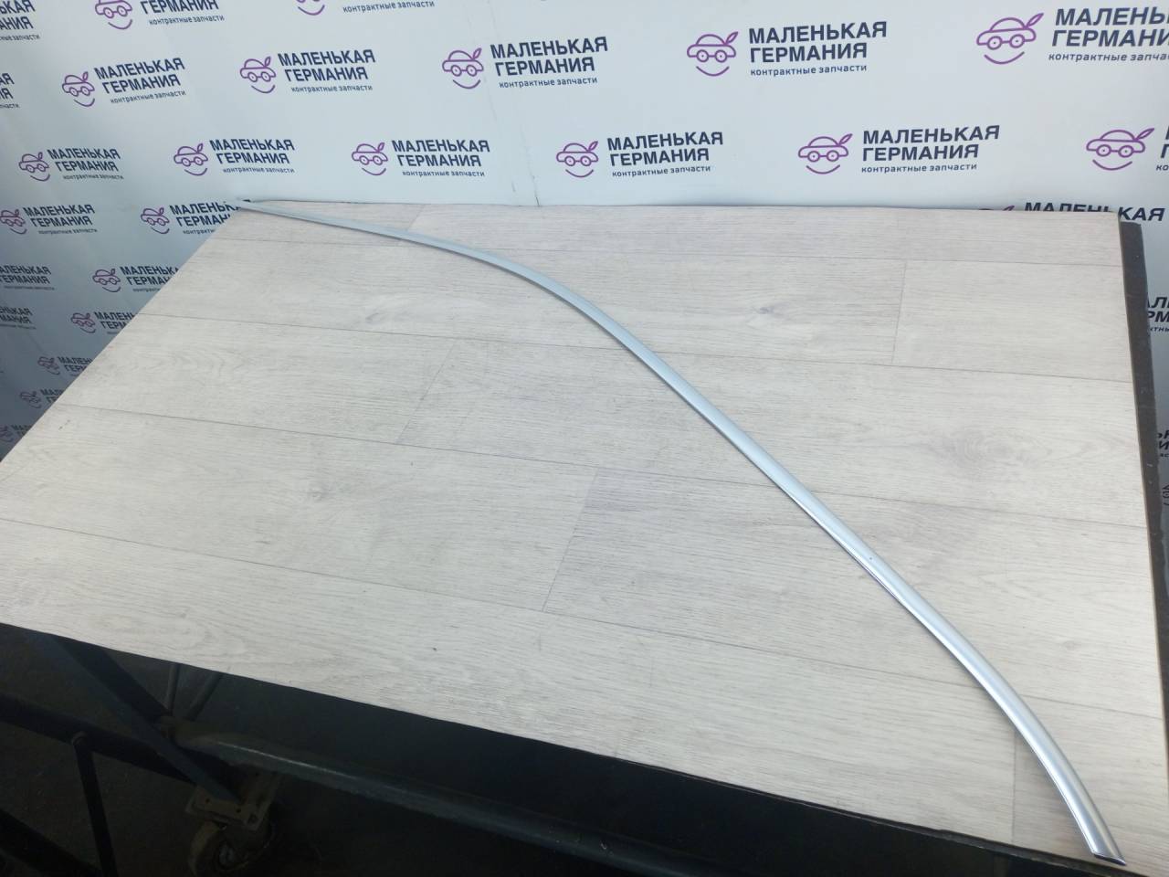 молдинг двери передней правой Mercedes-Benz GLE W166 (2015 - 2018), A2927250282 - фото №1