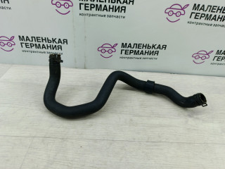 патрубок радиатора Mercedes-Benz C-Класс W205/S205/C205 2014, 2.0 л., M 274.920, бензин, АКПП, белый, седан, задний привод, правый руль, A2058301302