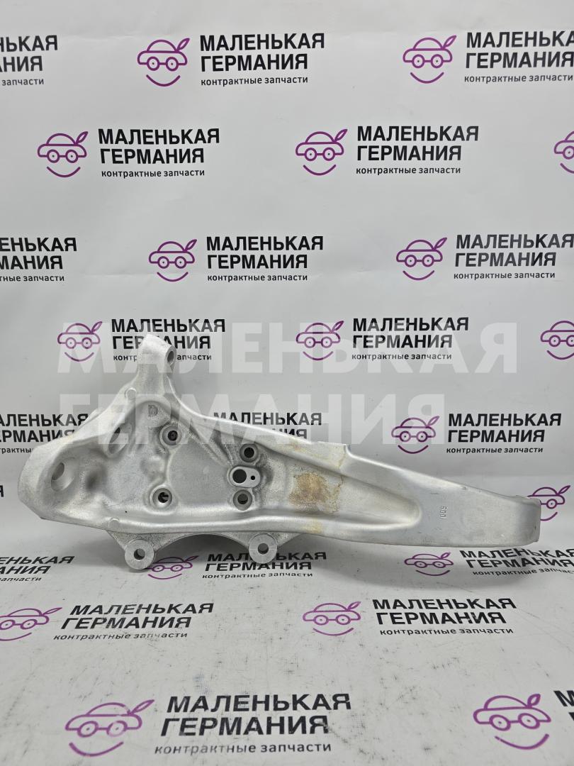кулак поворотный правый BMW 6 серия F06/F12/F13 2012, 4.4 л., N63 B44 B, бензин, АКПП, alpinweiss 3 (300), хетчбэк 5 дв., задний привод, правый руль, 6775770, 31216775770, 31214082760, 4082760 - фото №1