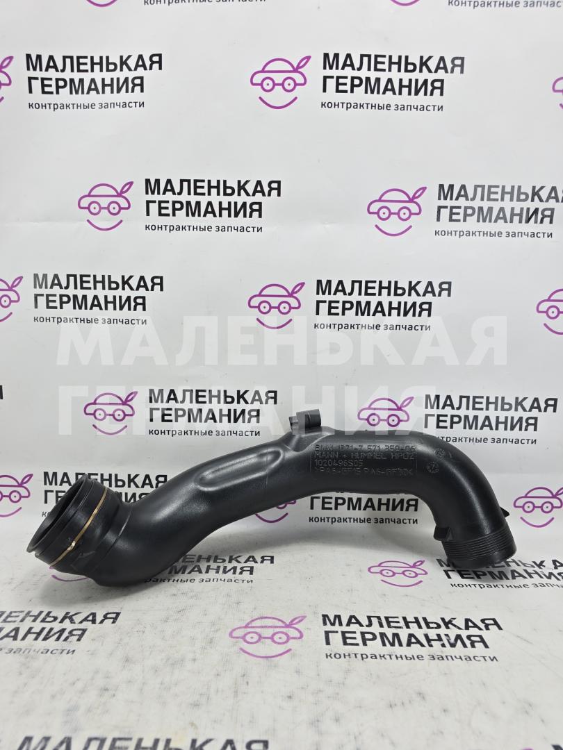 патрубок интеркулера BMW X6 F16 2014, 3.0 л., N55 B30 A, бензин, АКПП, красный, правый руль, 13717571350, 7571350 - фото №1