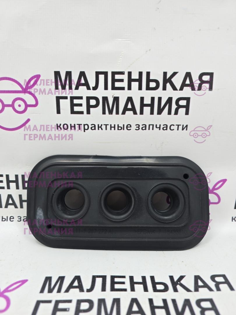 уплотнитель BMW X5 F15 2014, 3.0 л., N57 D30 A, дизель, АКПП, mineralweiss metallic (a96), полный привод, правый руль, 64119287272, 9287272, 64116951716, 6951716 - фото №1