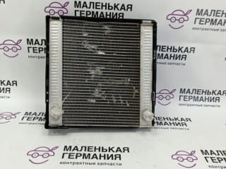 радиатор дополнительный системы охлаждения BMW 5 серия G30/G31 G30 2019, 4.4 л., N63 B44 C, бензин, АКПП, carbonschwarz metallic (416), седан, полный привод, 17118620207, 17118619383, 8619383, 17118619624, 8620207, 17118742469