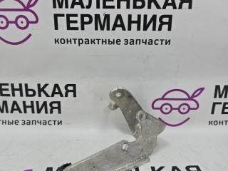 кронштейн (крепление) BMW 5 серия G30/G31 G30 2019, 4.4 л., N63 B44 C, бензин, АКПП, carbonschwarz metallic (416), седан, полный привод, 37146869138, 6869138