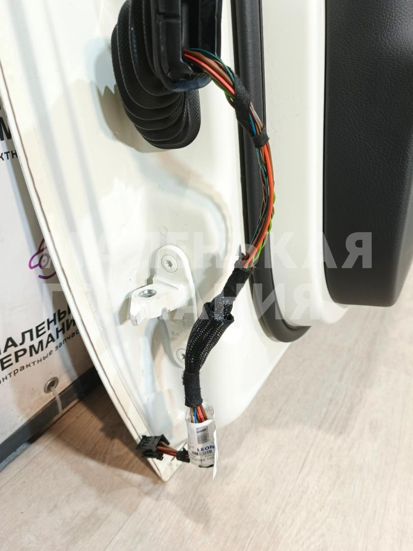 дверная проводка Mercedes-Benz GLA-Класс X156 2014, 2.0 л., M 270.920, бензин, робот, белый, хетчбэк 5 дв., полный привод, правый руль, A1565402208 - фото №1