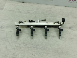 топливная рампа BMW 3 серия E46 [рестайлинг] (2001 - 2006), 2.0 л., N42 B20 A, бензин, АКПП, 13537506158, 13537521634, 7506158, 7521634