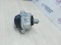 подушка крепления двигателя BMW 6 серия F06/F12/F13 2013, 4.4 л., N63 B44 B, бензин, black sapphire metallic (475), 22116851263, 6851263 - фото №5