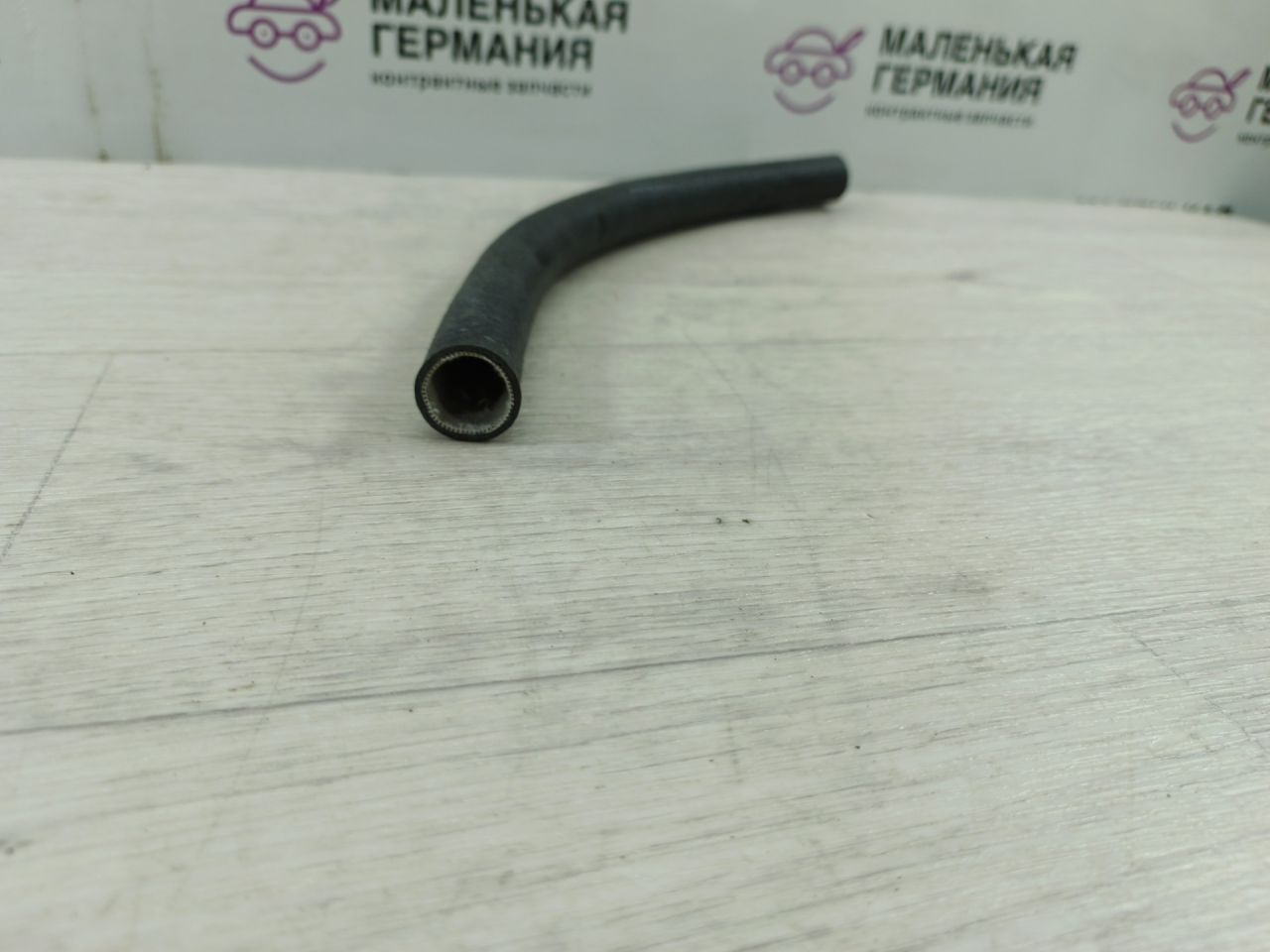 трубка вентиляции картерных газов BMW 3 серия E90/E91/E92/E93 (2004 - 2010), 2.0 л., N46 B20 BD, бензин, 70312919 - фото №1