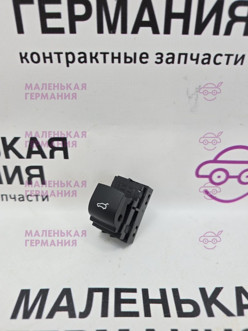 кнопка открытия багажника BMW X6 F16 2014, 3.0 л., N55 B30 A, бензин, АКПП, красный, правый руль, 61319318704, 9318704 - фото №1