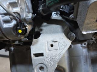 кронштейн двигателя BMW 3 серия G20 2020, 2.0 л., B46 B20 B, бензин, АКПП, белый alpinweiss 3 (300), седан, задний привод, 22116876207, 6876207, 22116876205, 6876205