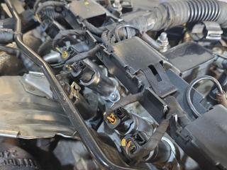 электромагнитный клапан Volkswagen Passat B8 2015, 1.8 л., CJSA, бензин, робот, 2t/c9x чёрный перламутр, седан, правый руль, 06E103697K