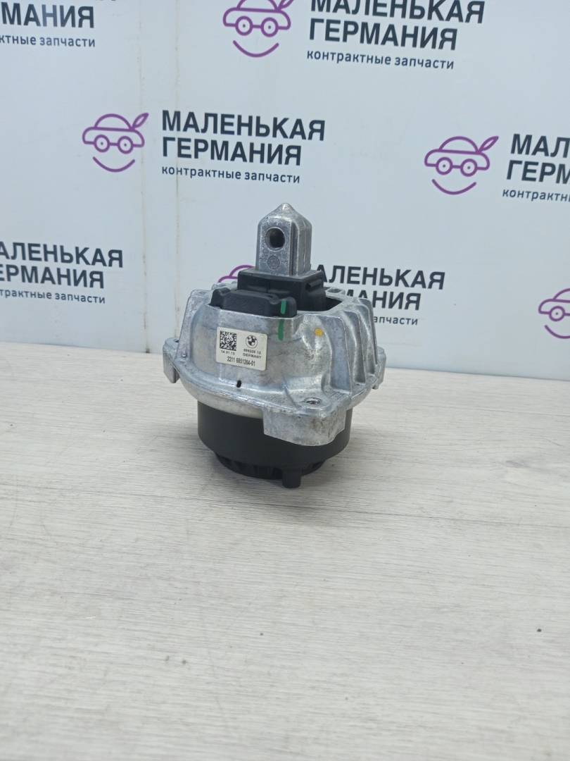 подушка крепления двигателя BMW 6 серия F06/F12/F13 2013, 4.4 л., N63 B44 B, бензин, black sapphire metallic (475), 22116851264, 6851264 - фото №1