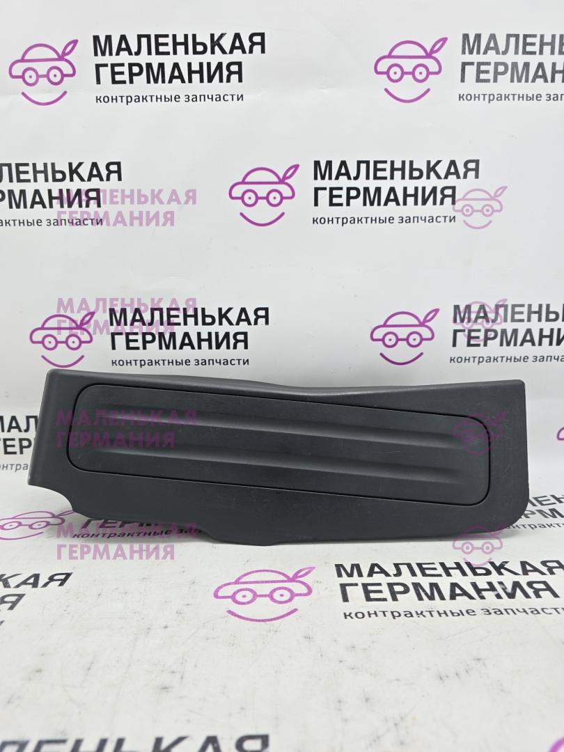 пластик BMW X1 F48 2016, 2.0 л., B47 C20 A, дизель, АКПП, alpinweiss 3 (300), передний привод, правый руль, 51477298834, 51477322168, 7322168, 7298834 - фото №1