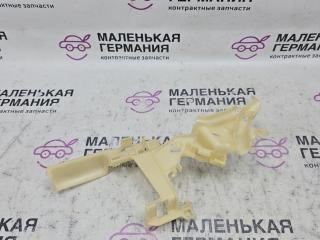 кронштейн (крепление) Volkswagen Passat CC 1 поколение [рестайлинг] 2013, 2.0 л., CCZB, бензин, робот, z2/h5x синий металлик, седан, передний привод, правый руль, 3C8839767B