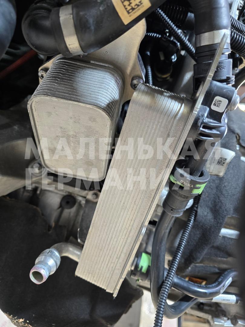 радиатор АКПП BMW 5 серия G30/G31 G30 2018, 2.0 л., B48 B20 A, бензин, АКПП, a96 mineral-weiss metallic, седан, задний привод, правый руль, 17218607237, 8607237, 0280142544 - фото №1